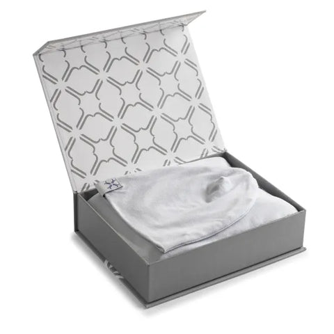 Jacqueline and Jac Blanket & Beanie Set - Silver