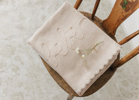 Peluche Scalloped Mélange Bebe Blanket - Taupe