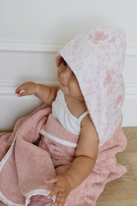 Little Threads Hooded Towel - Rose Toile