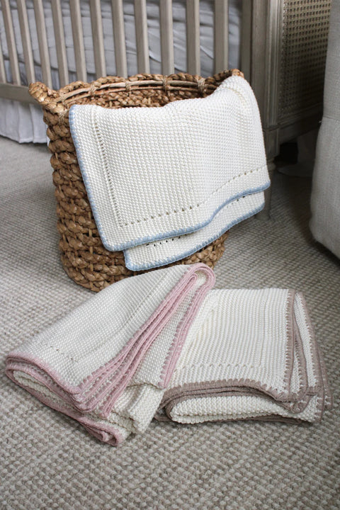 Little Threads Knitted Blanket - Oat Trim