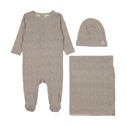 Mema Knits Leaf Printed Footie Bonnet & Blanket Set - Soft Pink Leaf Print