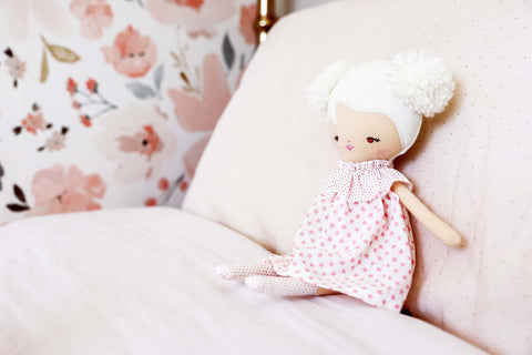 Alimrose Layla Doll Pink Star lifestyle