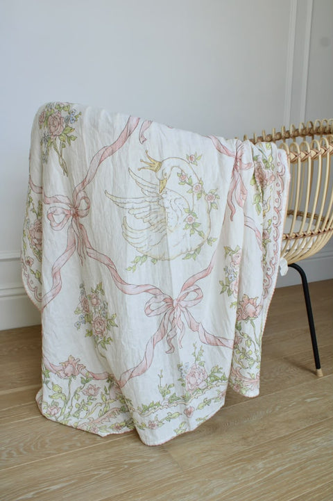 Little Threads Muslin Blanket - Swan Garden