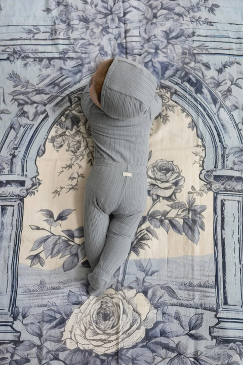 Little Threads Muslin Blanket - Blue Garden Window