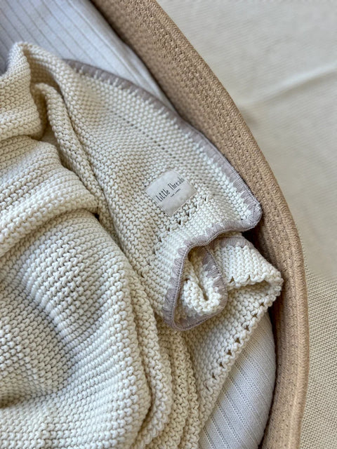 Little Threads Knitted Blanket - Oat Trim